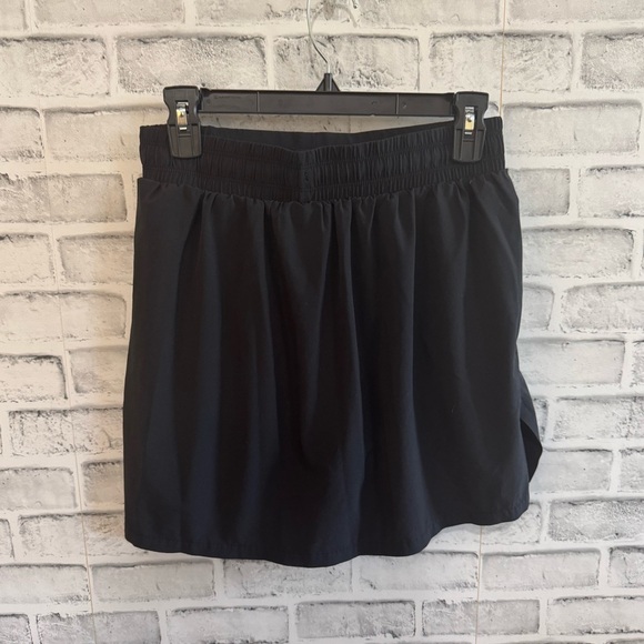 Women’s all in motion black athletic skort skirt with shorts Size Small - Picture 2 of 4